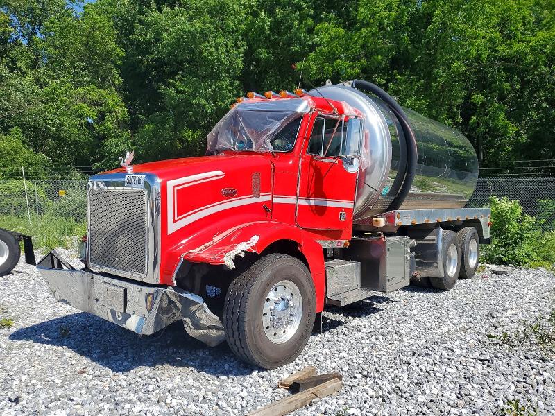 2000 Peterbilt All other VIN 1XPGDU9X1YD516591 COPART salvage auction — FRONT END, PA - CERTIFICATE OF SALVAGE, sold $7,000 on 2026-07-23 (photo 2)