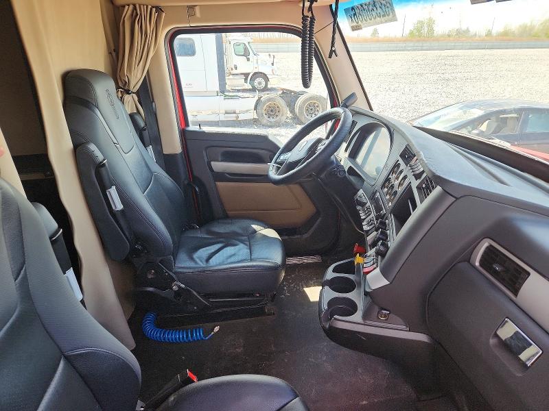2023 Kenworth All other VIN 1XKYDP9X3PJ218099 COPART salvage auction — NORMAL WEAR, CT, sold $25,250 on 2026-07-14 (photo 5)