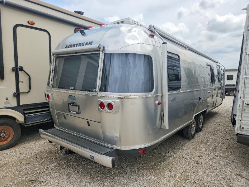 2016 Airstream Unknown VIN 1STJBYP24GJ535522 COPART salvage auction — ROOF, TX - CERTIFICATE OF TITLE, sold $7,700 on 2026-07-28 (photo 4)