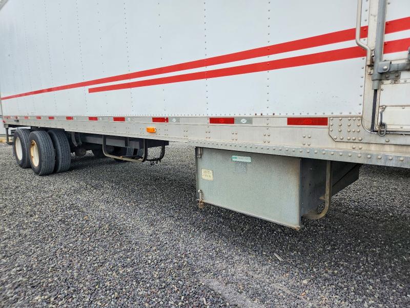 2010 Utility trailer manufacture Trailer VIN 1UYVS2489AM833819 COPART salvage auction — MINOR DENT/SCRATCHES, IL - CERTIFICATE OF TITLE (P), sold $3,050 on 2026-07-07 (photo 9)