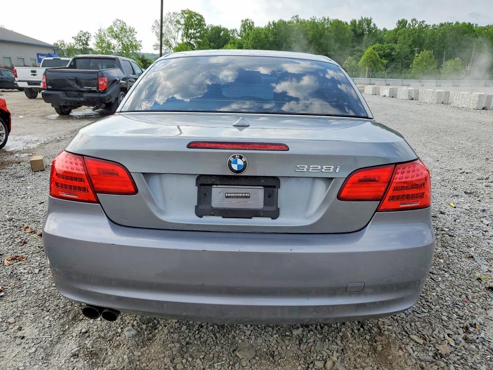 2011 BMW 3 series VIN WBADW7C56BE443689 COPART salvage auction — FRONT END, Tn - Salvage Certificate, sold $750 on 2026-08-03 (photo 6)