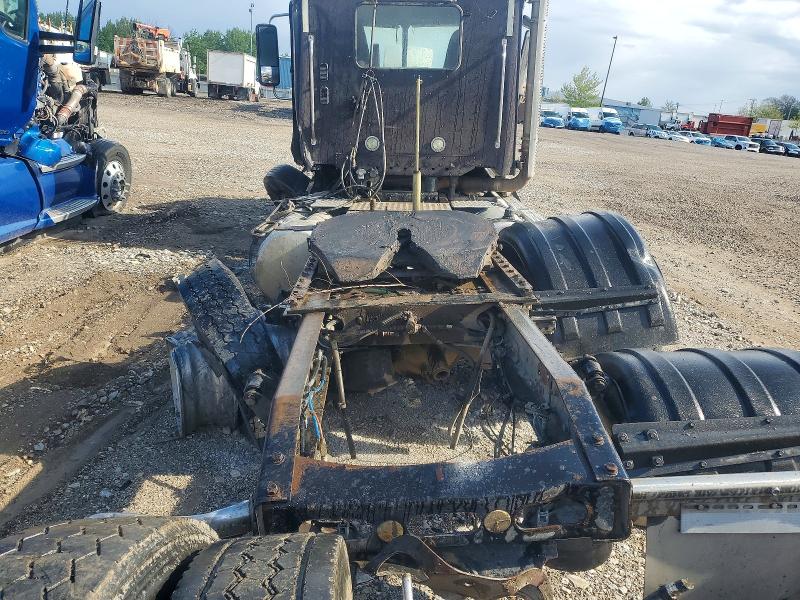 2014 Freightliner All other VIN 3AKJGNDV4EDFT2932 COPART salvage auction — ALL OVER, MN - CERT OF TITLE-SALVAGE, sold $2,750 on 2026-07-31 (photo 6)