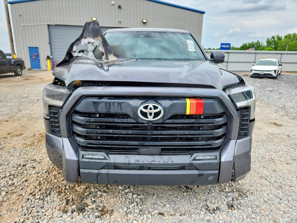 2025 Toyota Tundra VIN 5TFWA5DB6SX317470 COPART salvage auction — BURN, TN - CERTIFICATE OF TITLE, sold $12,100 on 2026-07-02 (photo 5)