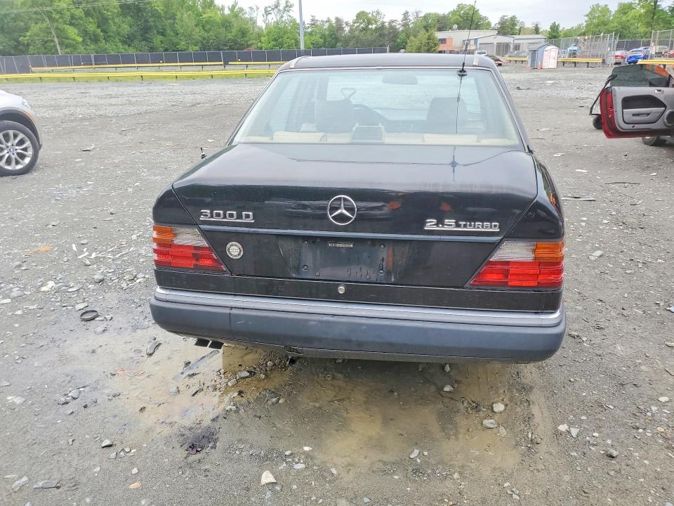 1993 Mercedes-benz 300-class VIN WDBEB28EXPC008349 COPART salvage auction — MECHANICAL, Md - Parts Only-No Title Letter, sold $825 on 2026-07-21 (photo 6)