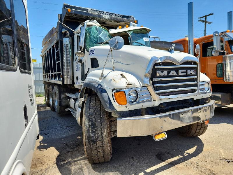 2003 Mack All other VIN 1M2AG11C33M003143 — COPART salvage auction photo