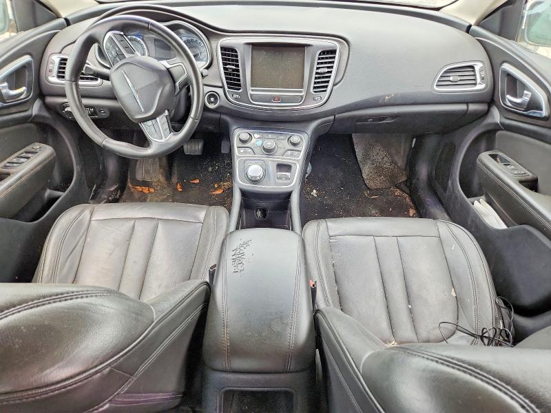 2016 Chrysler 200 VIN 1C3CCCAB5GN107598 COPART salvage auction — MINOR DENT/SCRATCHES, Tx - Certificate Of Title, sold $850 on 2026-07-10 (photo 8)