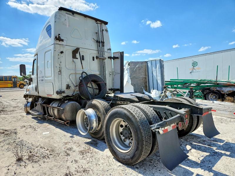 2018 Freightliner All other VIN 3AKJGLDV5JDKD0685 COPART salvage auction — FRONT END, RB, sold $150 on 2026-07-09 (photo 3)