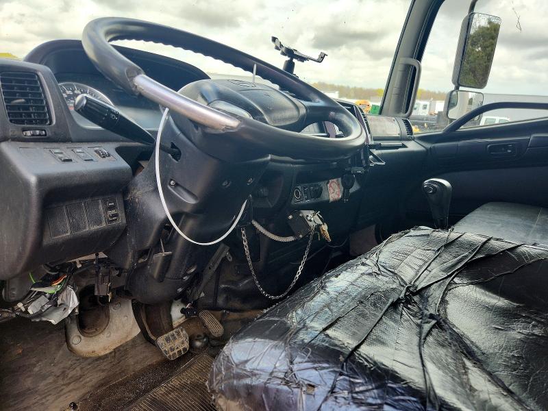 2013 Hino All other VIN 5PVNE8JP3D4S50493 COPART salvage auction — MINOR DENT/SCRATCHES, CT, sold $6,400 on 2026-09-04 (photo 8)