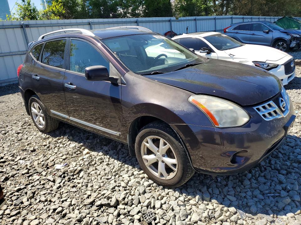 2011 Niss Rogue VIN JN8AS5MV9BW306913 COPART salvage auction — MINOR DENT/SCRATCHES, CT, sold $450 on 2026-08-12 (photo 4)