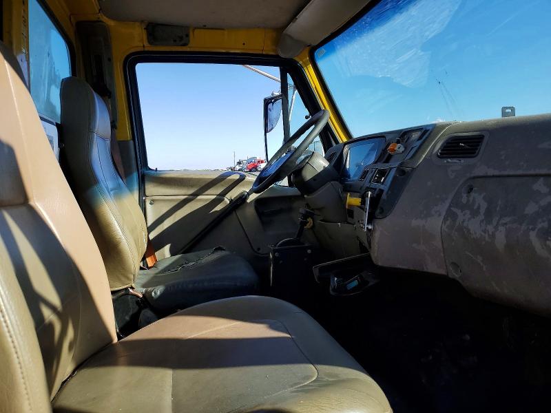 2006 Sterling truck Acterra VIN 2FZACGCS66AN72319 COPART salvage auction — NORMAL WEAR, IN - CERTIFICATE OF TITLE, sold $2,050 on 2026-07-27 (photo 5)