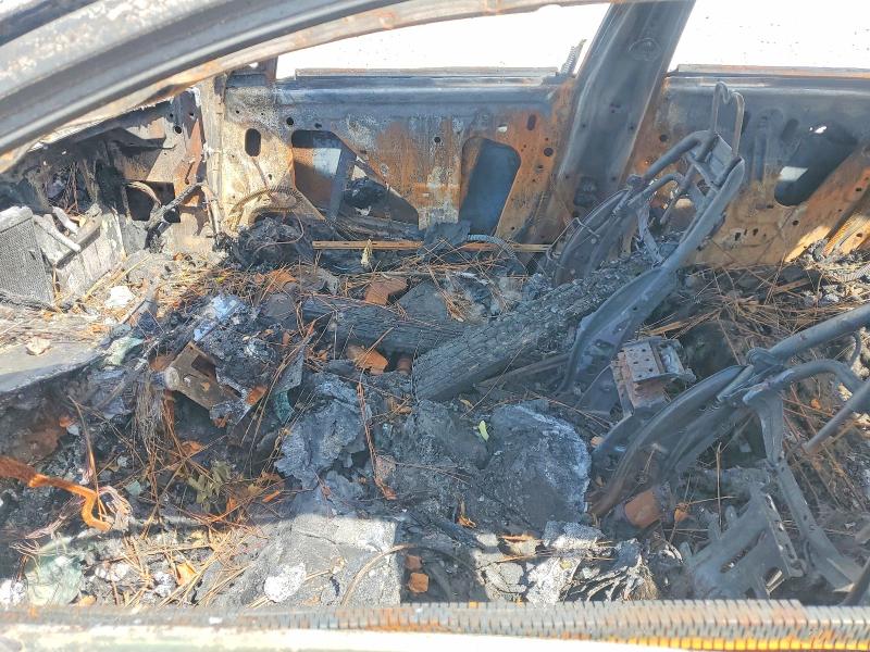 2013 Cadillac Cts VIN 1G6DE5E58D0104619 COPART salvage auction — BURN, TN - NON-REPAIRABLE CERTIFICATE, sold $200 on 2026-07-02 (photo 7)