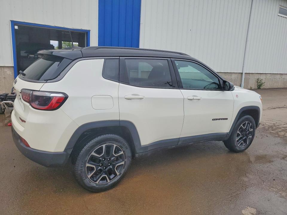 2021 Jeep Compass VIN 3C4NJDDB2MT529352 COPART salvage auction — NORMAL WEAR, Nb - Clean Title (P), sold $6,300 on 2026-07-03 (photo 3)