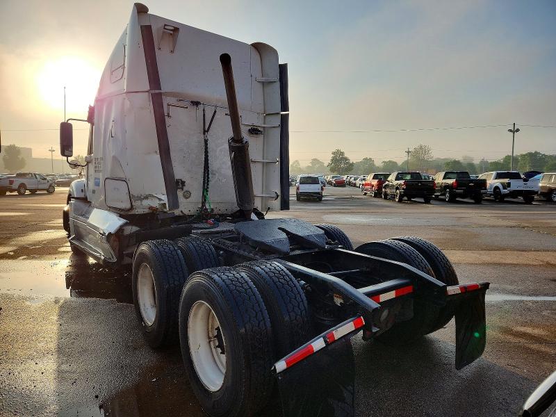 2007 Freightliner All other VIN 1FUJA6CK77LX78671 COPART salvage auction — ALL OVER, OH - CERT OF TITLE-SALVAGE, sold $3,800 on 2026-07-09 (photo 3)
