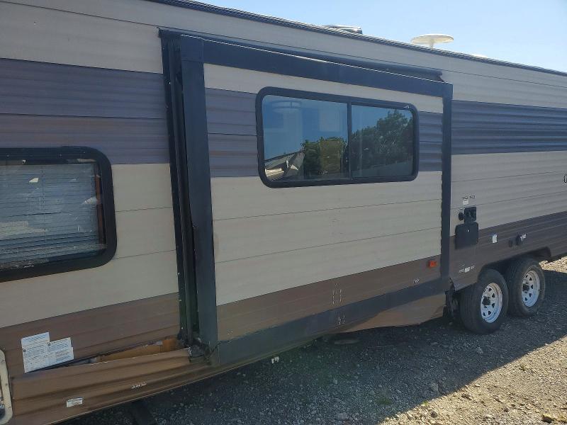 2017 Foresriver All models VIN 4X4TCKC27H9127147 COPART salvage auction — SIDE, CA - SALVAGE CERTIFICATE, sold $3,750 on 2026-07-09 (photo 9)