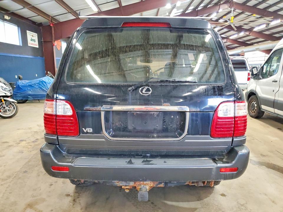 2002 Lexus Lx470 VIN JTJHT00W723516093 COPART salvage auction — MINOR DENT/SCRATCHES, NH - CERTIFICATE OF TITLE, sold $5,400 on 2026-07-31 (photo 6)