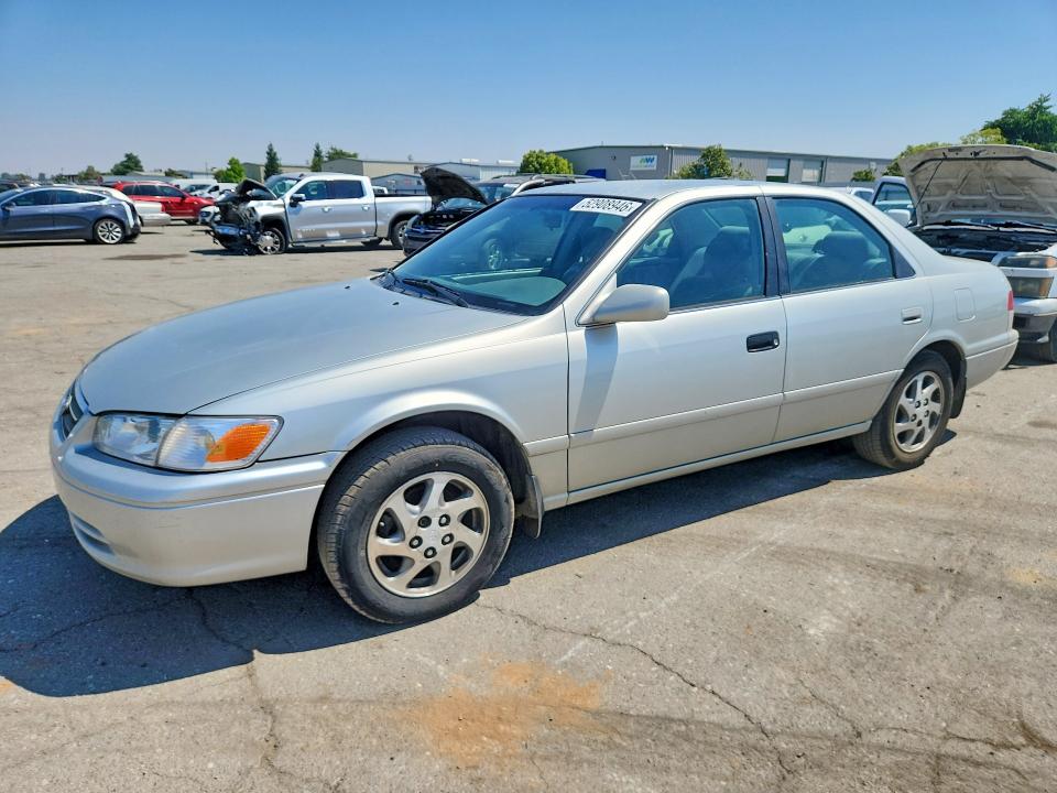 2001 Toyota Camry VIN 4T1BF22K61U968238 COPART salvage auction — MINOR DENT/SCRATCHES, Ca - Salvage Certificate (P), sold $775 on 2026-07-10 (photo 1)