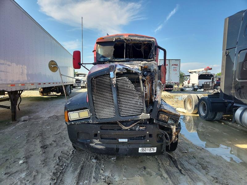 2007 Kenworth All other VIN 1XKAD49X27R154199 COPART salvage auction — Burn Engine, NX, sold $275 on 2026-07-09 (photo 9)