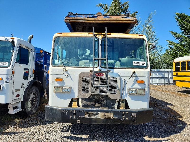 2015 Peterbilt All other VIN 3BPZLH0X2FF260940 COPART salvage auction — FRONT END, CD, sold $1,000 on 2026-07-09 (photo 9)