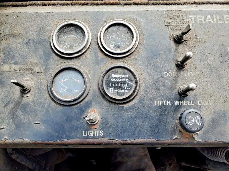 1994 Capacity All models VIN 6BT50RH50E1217865 COPART salvage auction — MECHANICAL, MN - BILL OF SALE, sold $5,000 on 2026-07-28 (photo 8)