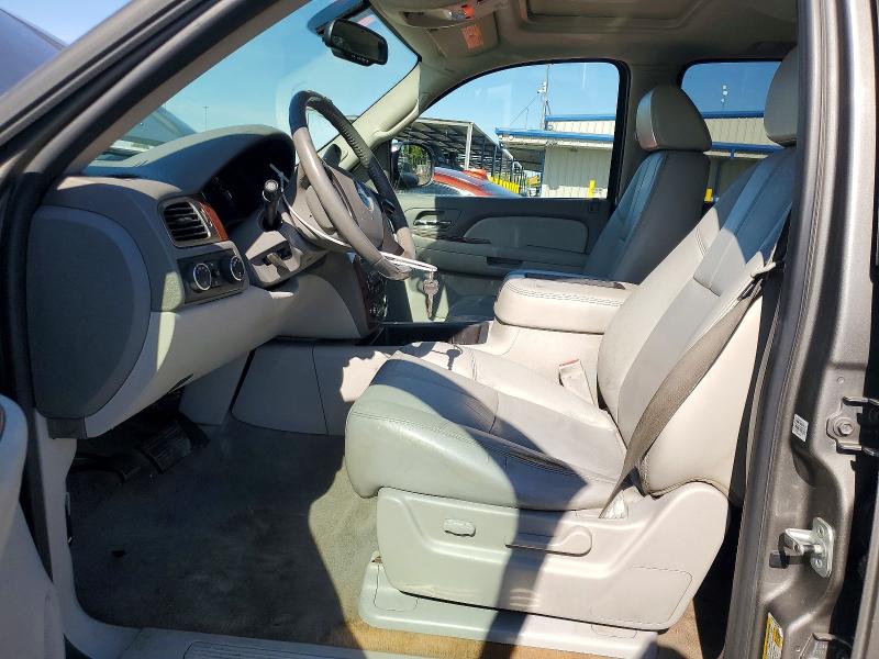 2007 Chevrolet Suburban VIN 1GNFK16387J166953 COPART salvage auction — FRONT END, Ca - Dis/Dlr/Exp Only Clean Title, sold $2,200 on 2026-07-09 (photo 7)