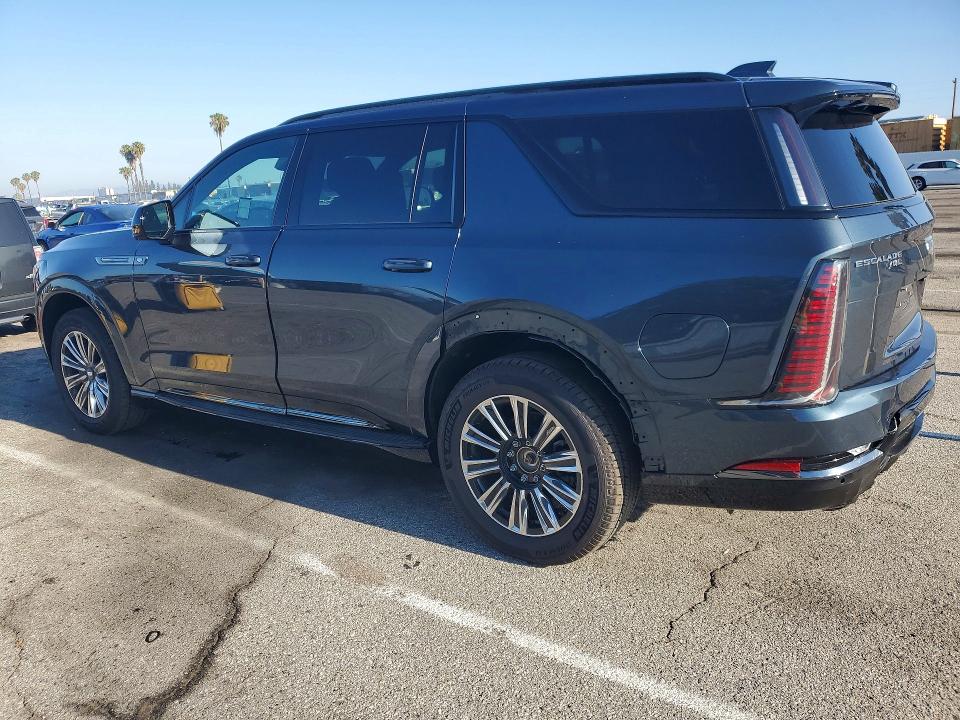 2026 Cadillac Escalade VIN 1GYLELKL6TU102577 COPART salvage auction — Rear End, MI - DIS/DLR/EXP ONLY CLEAN TITLE, sold $95,500 on 2026-05-15 (photo 2)