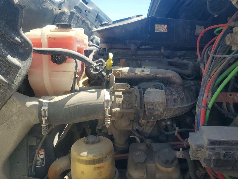 2016 Freightliner All other VIN 3AKBGADV3GSHB2460 COPART salvage auction — MINOR DENT/SCRATCHES, CT, sold $525 on 2026-07-28 (photo 7)