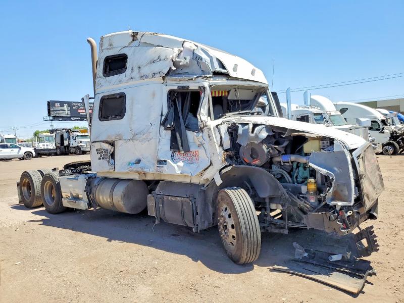 2021 Volv Vn VIN 4V4NC9EH8MN275676 COPART salvage auction — ROLLOVER, SC, sold $9,700 on 2026-07-14 (photo 1)