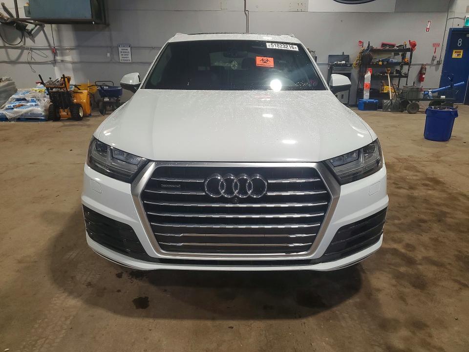 2017 Audi Q7 VIN WA1WAAF77HD024215 COPART salvage auction — VANDALISM, Ns - Salvage Title, sold $350 on 2026-07-30 (photo 5)
