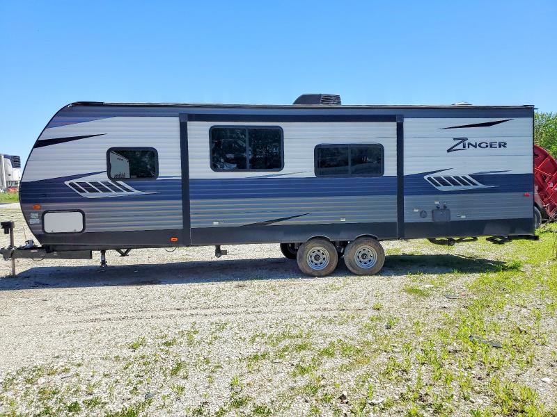 2019 Keystone Zinger VIN 4YDT28029KS370696 COPART salvage auction — MINOR DENT/SCRATCHES, IN - CERTIFICATE OF ORIGIN (P), sold $8,100 on 2026-07-27 (photo 9)