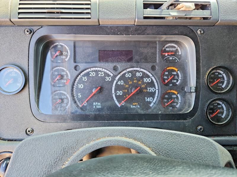 2017 Freightliner All other VIN 1FUJGLDV8HLHM1686 COPART salvage auction — FRONT END, RF, sold $200 on 2026-07-09 (photo 8)