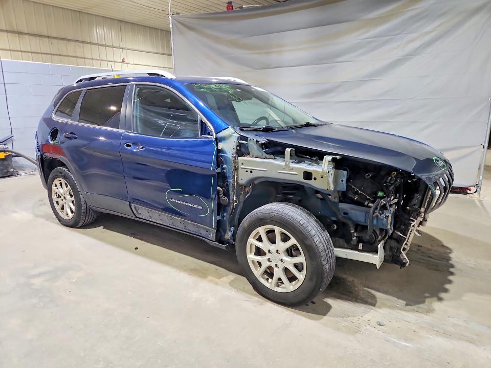2018 Jeep Cherokee VIN 1C4PJMLX5JD522306 COPART salvage auction — FRONT END, NH - CERT OF TITLE-SALVAGE, sold $525 on 2026-07-02 (photo 4)