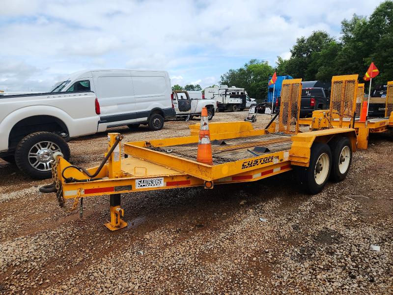 2020 Lucon Unknown VIN 7JEPU142XLG000333 COPART salvage auction — MINOR DENT/SCRATCHES, BS, sold $1,800 on 2026-07-14 (photo 2)