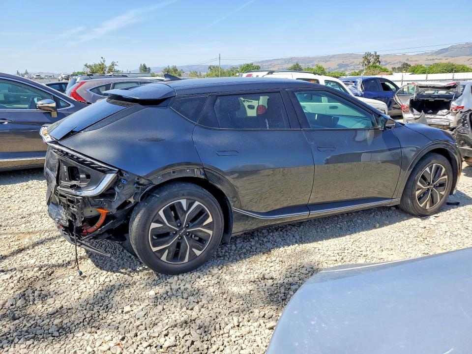 2022 Kia All other VIN KNDC34LA8N5043267 COPART salvage auction — REAR END, Ca - Salvage Certificate, sold $9,800 on 2026-07-07 (photo 3)