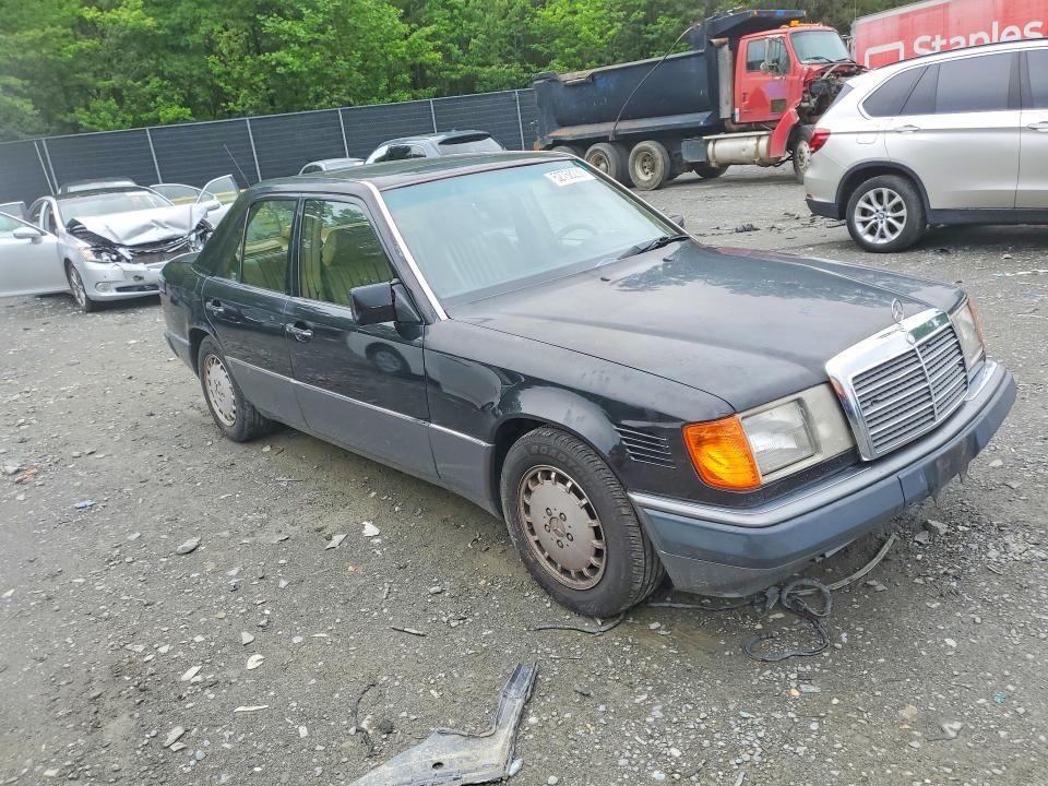 1993 Mercedes-benz 300-class VIN WDBEB28EXPC008349 COPART salvage auction — MECHANICAL, Md - Parts Only-No Title Letter, sold $825 on 2026-07-21 (photo 4)