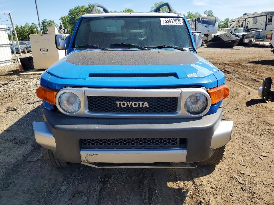 2007 Toyota Fj cruiser VIN JTEBU11F170043645 COPART salvage auction — REAR END, FL - CERTIFICATE OF TITLE, sold $2,350 on 2026-07-31 (photo 5)