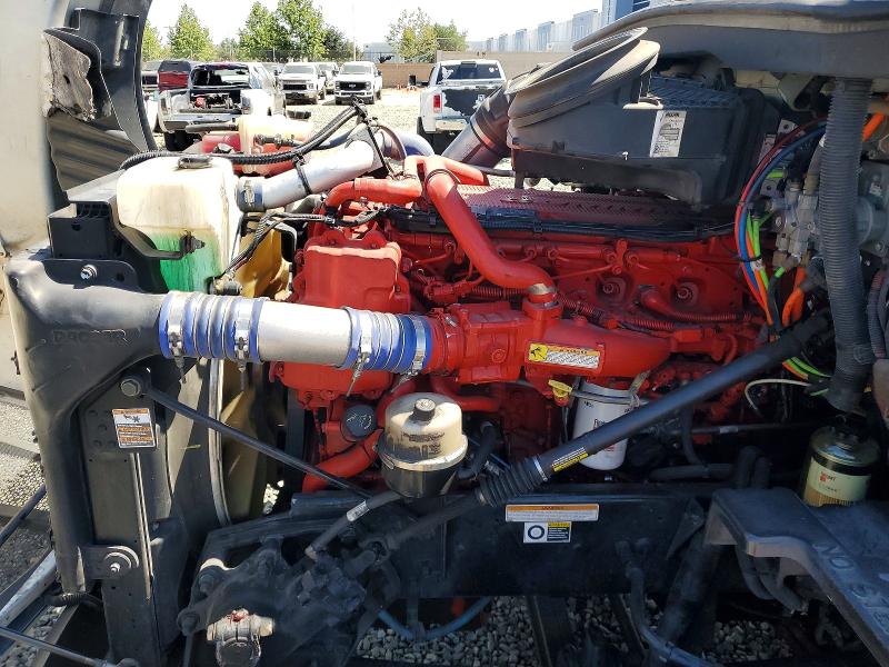 2017 Peterbilt All other VIN 1XPBA48X1HD428581 COPART salvage auction — NORMAL WEAR, DV, sold $6,500 on 2026-07-29 (photo 7)