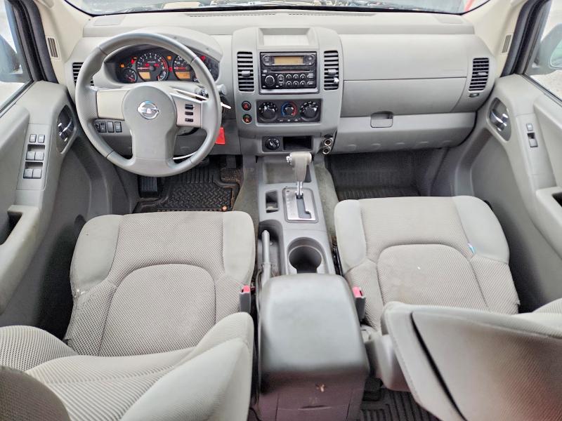 2006 Niss Frontier VIN 1N6AD07W35C403637 COPART salvage auction — MINOR DENT/SCRATCHES, NY - CERTIFICATE OF TITLE, sold $1,500 on 2026-07-08 (photo 8)