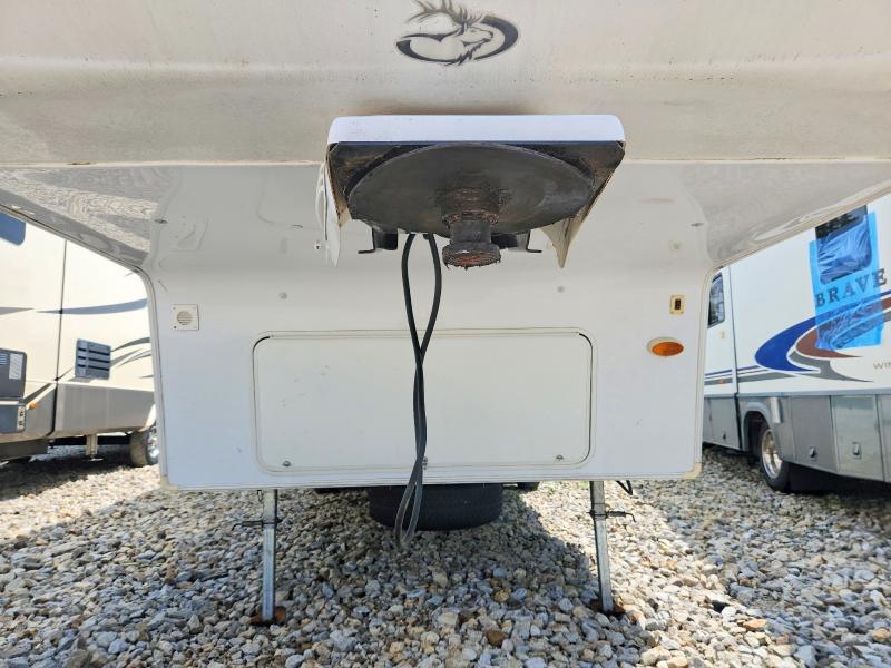 2012 Heartland rv All models VIN 5SFRG3220CE238325 COPART salvage auction — VANDALISM, NH - CERT OF TITLE-SALVAGE, sold $800 on 2026-07-07 (photo 8)