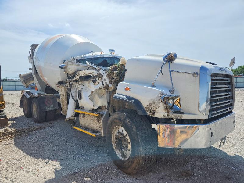 2025 Freightliner All other VIN 3ALHG3DV5SDVT9895 COPART salvage auction — ROLLOVER, TX - SALVAGE VEHICLE TITLE, sold $1,450 on 2026-07-24 (photo 1)