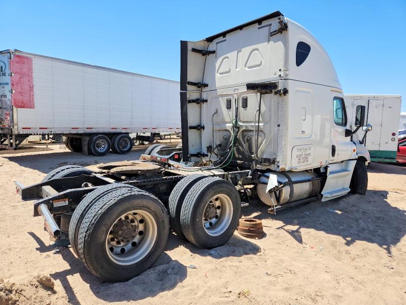 2016 Freigliner All other VIN 1FUJGLD51GLHB9393 COPART salvage auction — SIDE, NE - CERT OF TITLE-SALVAGE (P), sold $2,900 on 2026-07-30 (photo 4)