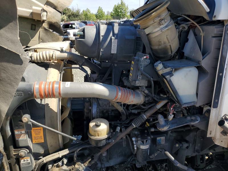 2015 Kenworth All other VIN 1XKBAJ8X4FJ442736 COPART salvage auction — NORMAL WEAR, DV, sold $5,900 on 2026-07-09 (photo 7)