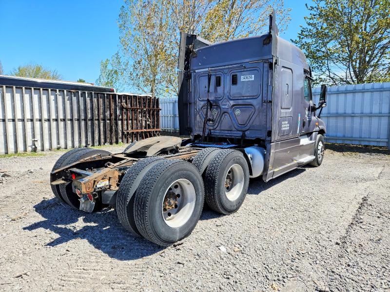 2017 Freightliner All other VIN 1FUJGLDV8HLHM1686 COPART salvage auction — FRONT END, RF, sold $200 on 2026-07-09 (photo 4)