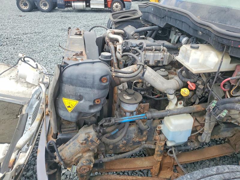 2008 Intl 4000 serie VIN 1HTMMAAMX8H564011 COPART salvage auction — ROOF, MI - CERTIFICATE OF TITLE, sold $1,000 on 2026-07-06 (photo 7)
