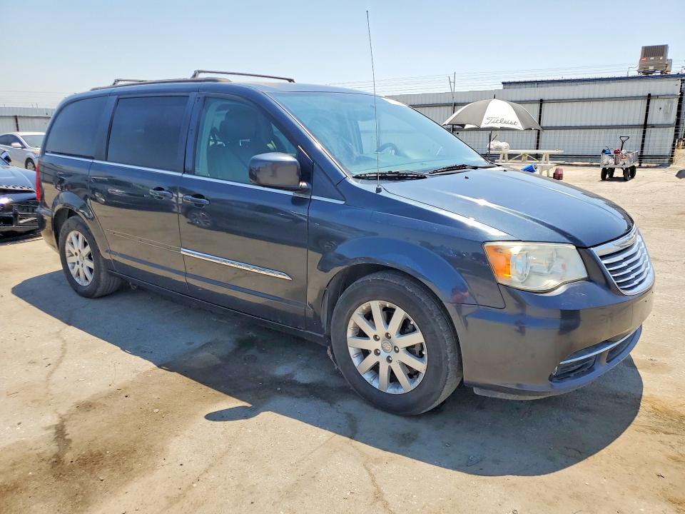 2014 Chrysler Minivan VIN 2C4RC1BG3ER444095 COPART salvage auction — NORMAL WEAR, Ca - Salvage Acquisition Billofsale, sold $750 on 2026-07-31 (photo 4)