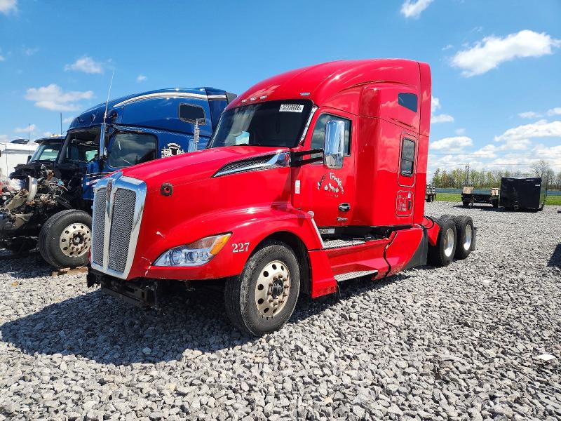 2023 Kenworth All other VIN 1XKYDP9X3PJ218099 COPART salvage auction — NORMAL WEAR, CT, sold $25,250 on 2026-07-14 (photo 2)