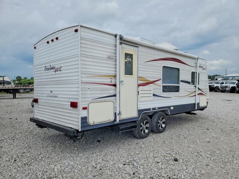 2007 Dutchman Freedom VIN 47CTDFM227M431053 COPART salvage auction — REAR END, KY - CERT OF TITLE-SALVAGE, sold $2,400 on 2026-07-09 (photo 4)