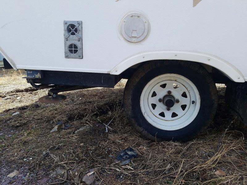 2004 Starcraft Camper VIN 1SAAS01D641AA3199 COPART salvage auction — BIOHAZARD/CHEMICAL, QC - IRRECUPERABLE, sold $150 on 2026-07-28 (photo 9)