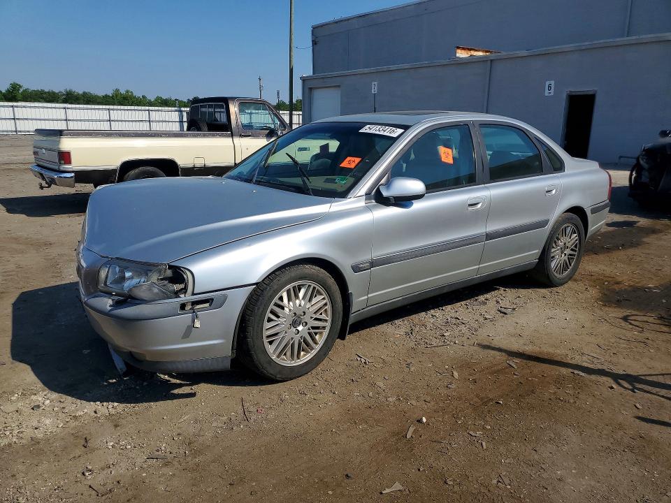 2000 Volvo S80 VIN YV1TS90D2Y1115956 COPART salvage auction — FRONT END, Va - Cert Of Title - Salvage, sold $300 on 2026-08-05 (photo 1)