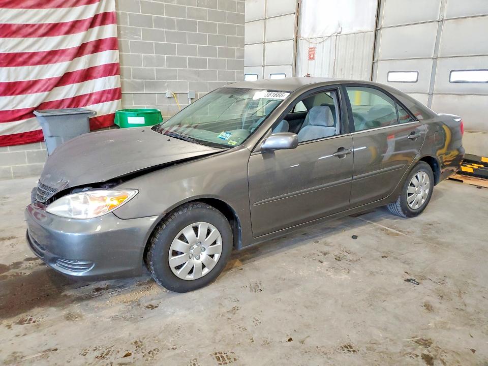 2004 Toyt Camry VIN 4T1BE32K64U823990 COPART salvage auction — FRONT END, SC, sold $70 on 2026-07-28 (photo 1)
