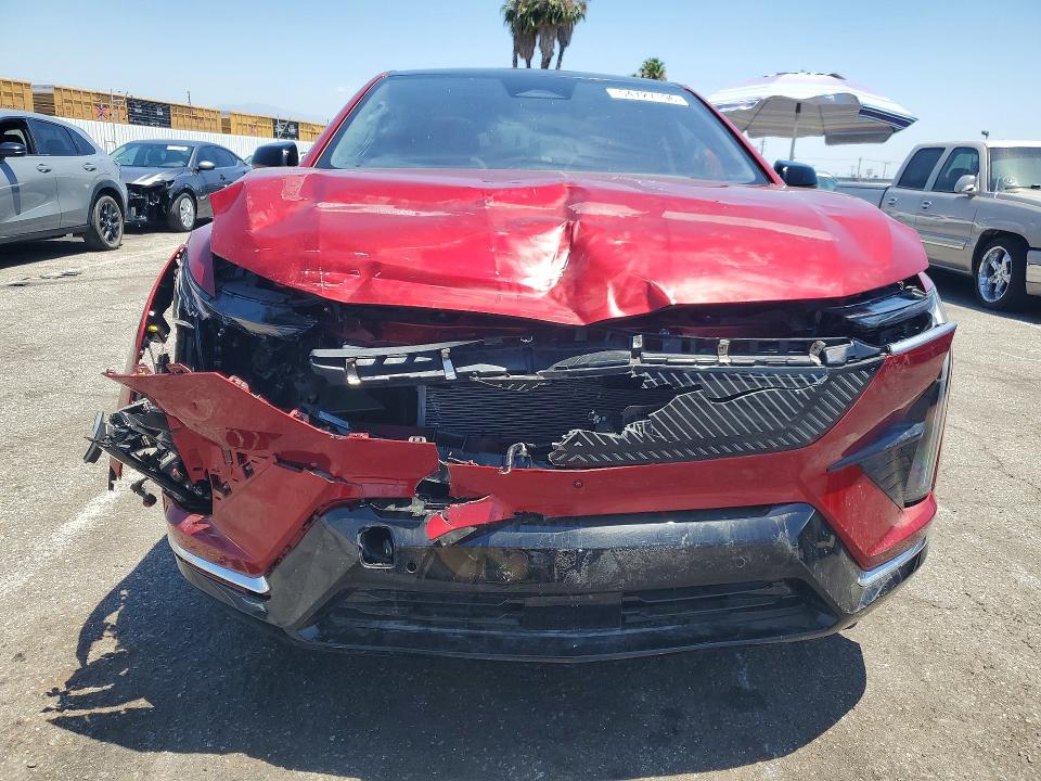 2025 Cadillac Optiq luxu VIN 3GYK3BMRXSS267902 COPART salvage auction — FRONT END, Ca - Salvage Certificate (P), sold $16,300 on 2026-07-24 (photo 5)